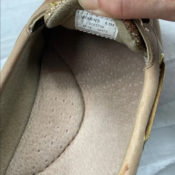 Sperry Angelfish Topsiders Glittery Gold and Tan Boat Loafers. 6.5M. - Picture 3 of 11
